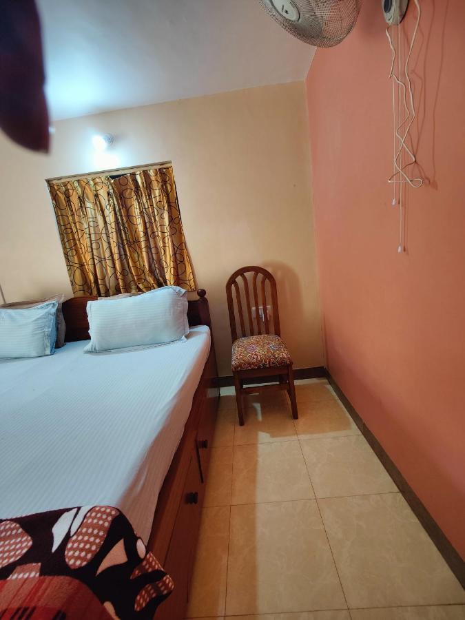 فندق Menezes House باناجي المظهر الخارجي الصورة