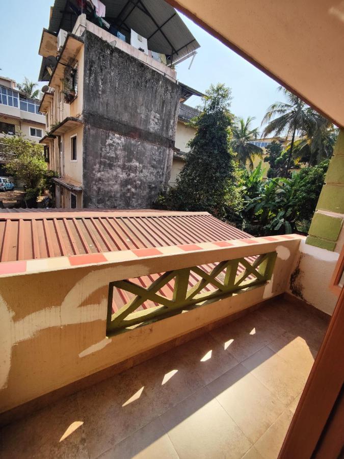 فندق Menezes House باناجي المظهر الخارجي الصورة