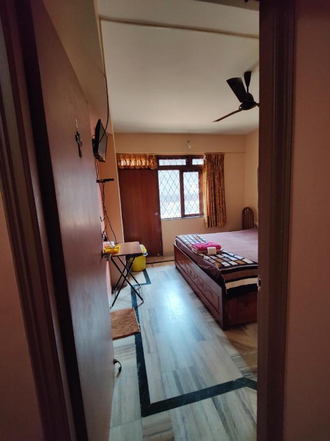 فندق Menezes House باناجي المظهر الخارجي الصورة
